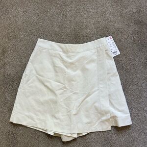 UNIQLO Linen Blend Skort